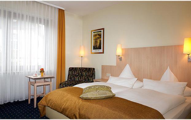 Hotel Deutsches Haus ラムパートハイム エクステリア 写真