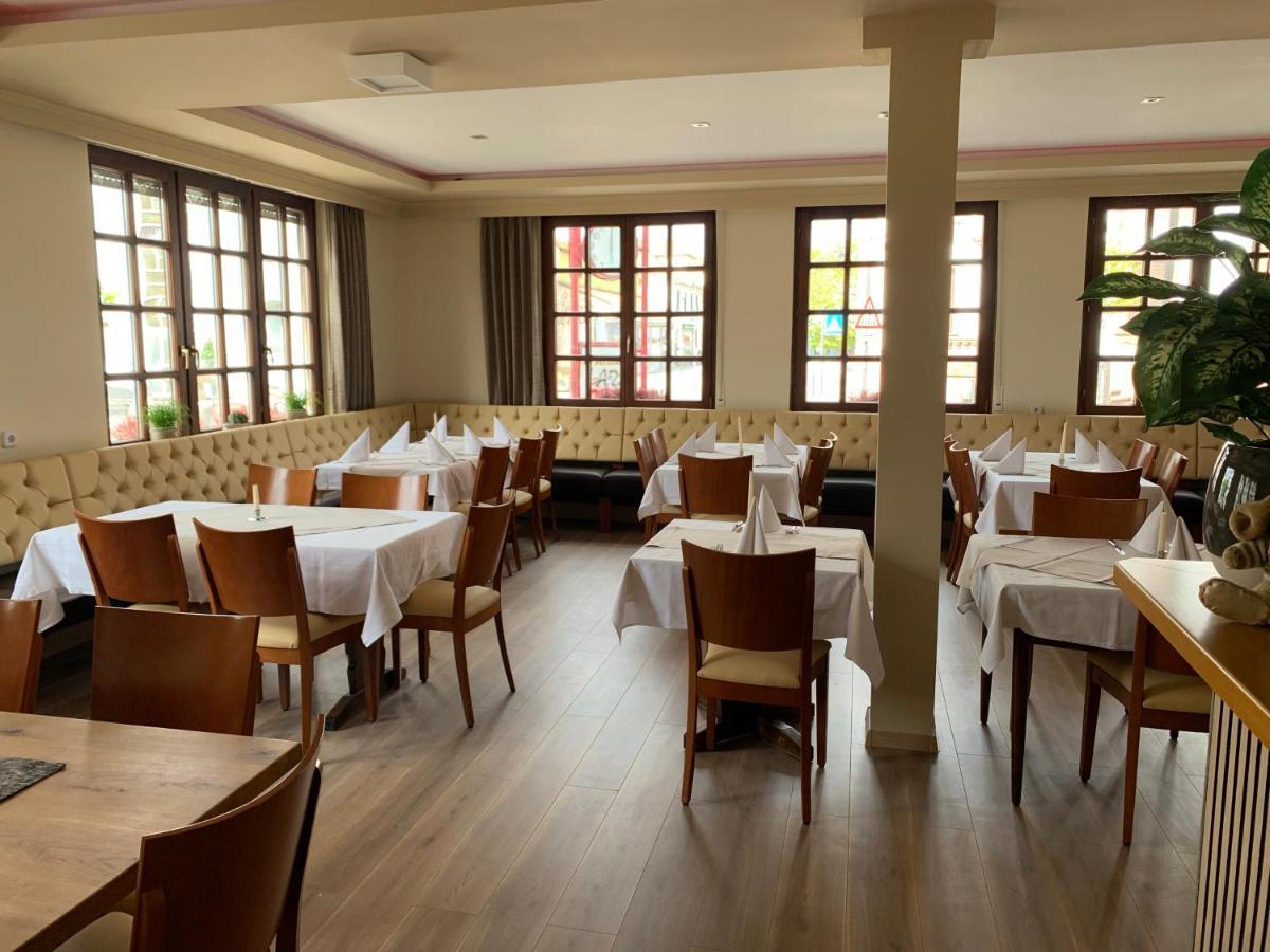 Hotel Deutsches Haus ラムパートハイム エクステリア 写真
